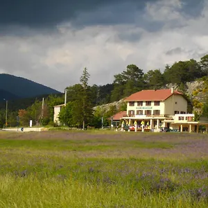 2* Hotel Le Relais De L'artuby
